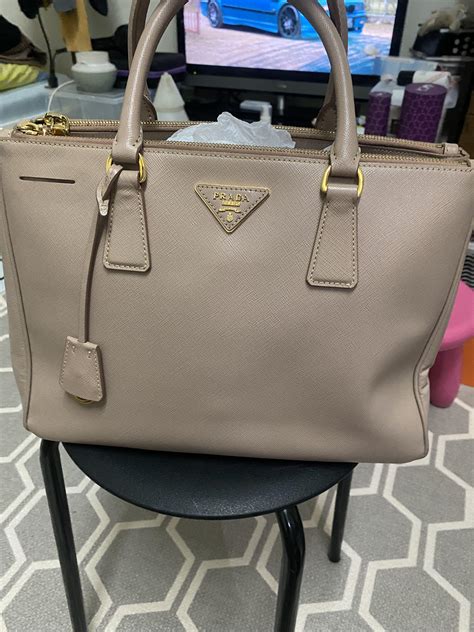 prada saffiano lux bn2274 cammeo|Review: Prada Saffiano Medium Double Zip Top.